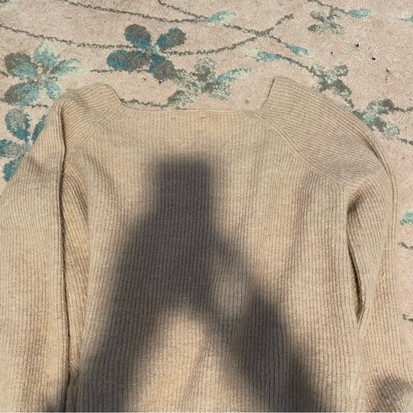 Express Cream and tan sweater with a slight flare at the bottom of sleeve - Picture 6 of 6